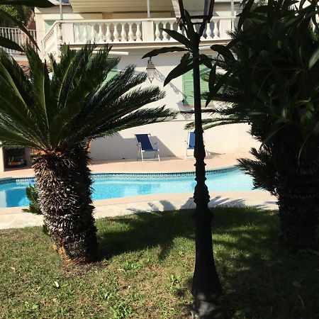 Villa Paradiso, Logement Avec Piscine, Nice Nord Exterior foto